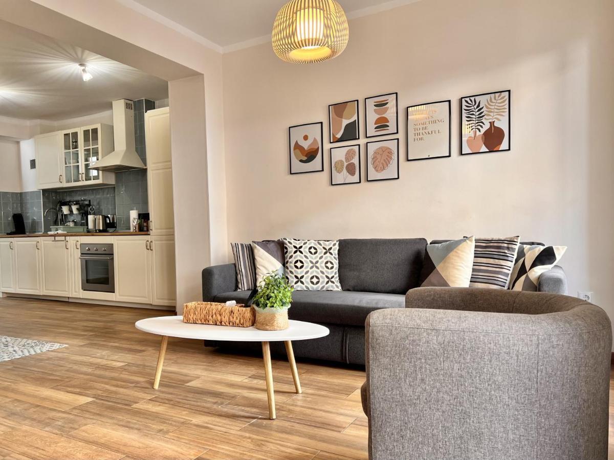 Downtown Apartment By United Renters Alicante Exterior photo