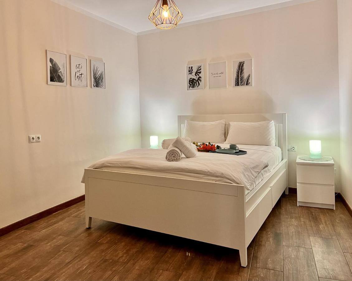 Downtown Apartment By United Renters Alicante Exterior photo